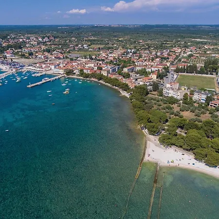 Pet Friendly Apartment In Fazana With Wifi *