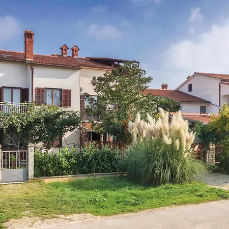 Pet Friendly Apartment In Fazana With Wifi Apartment